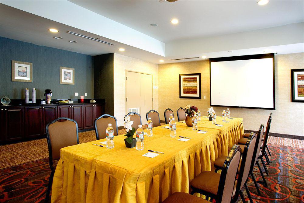 Express Uvalde, An Ihg Hotel 2*