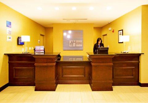 Express Uvalde, An Ihg 2* Uvalde