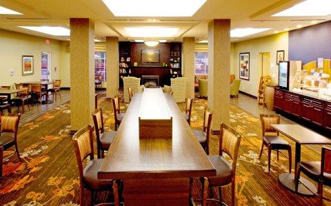 Express Uvalde, An Ihg 2*