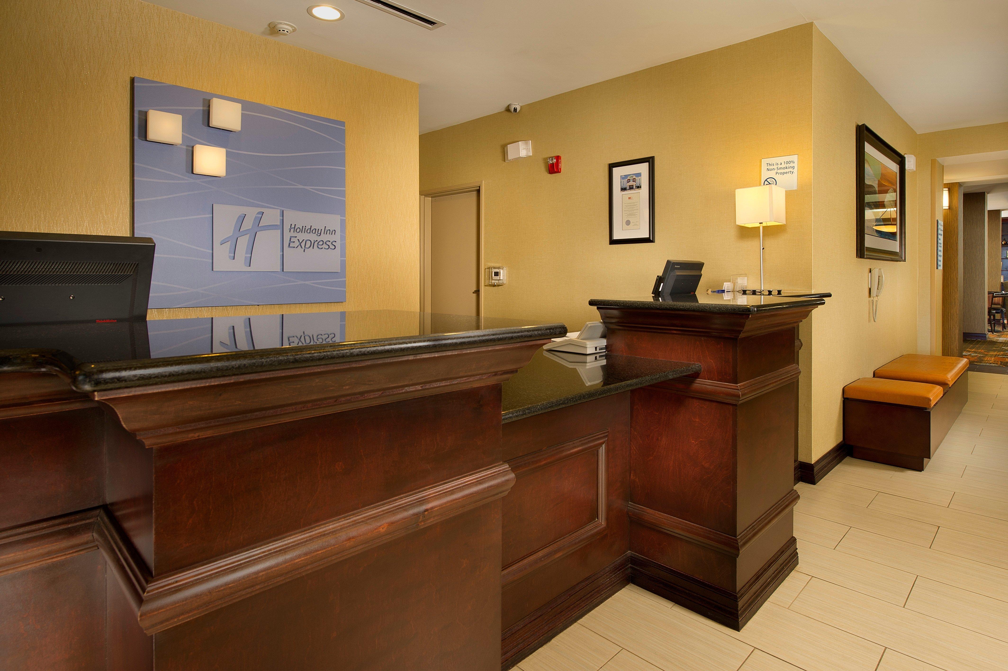 Express Uvalde, An Ihg