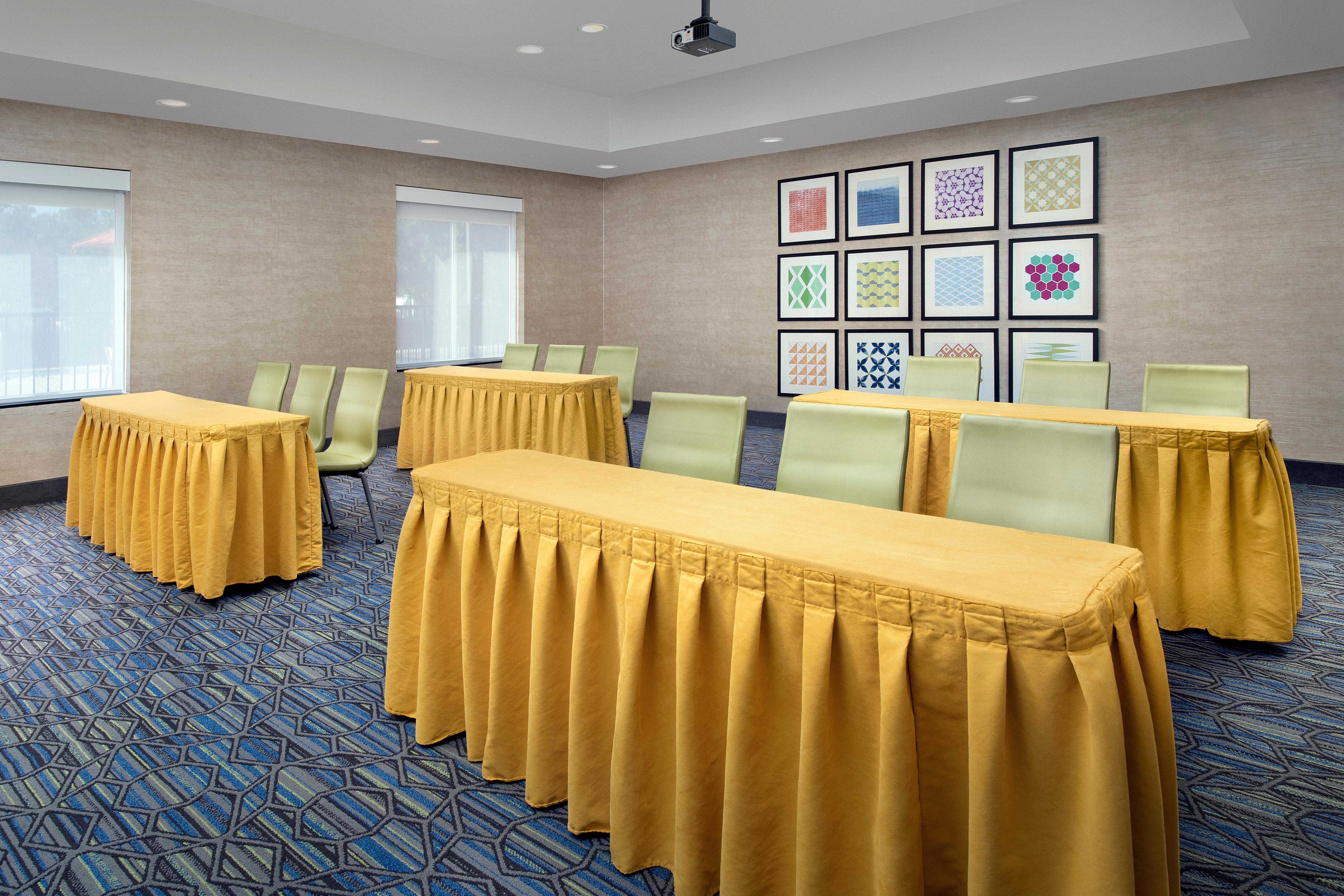 Hotel Express Uvalde, An Ihg